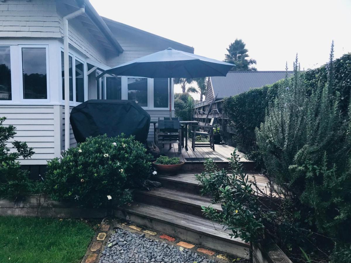 Serendipity Wharf Cottage Тайруа Экстерьер фото